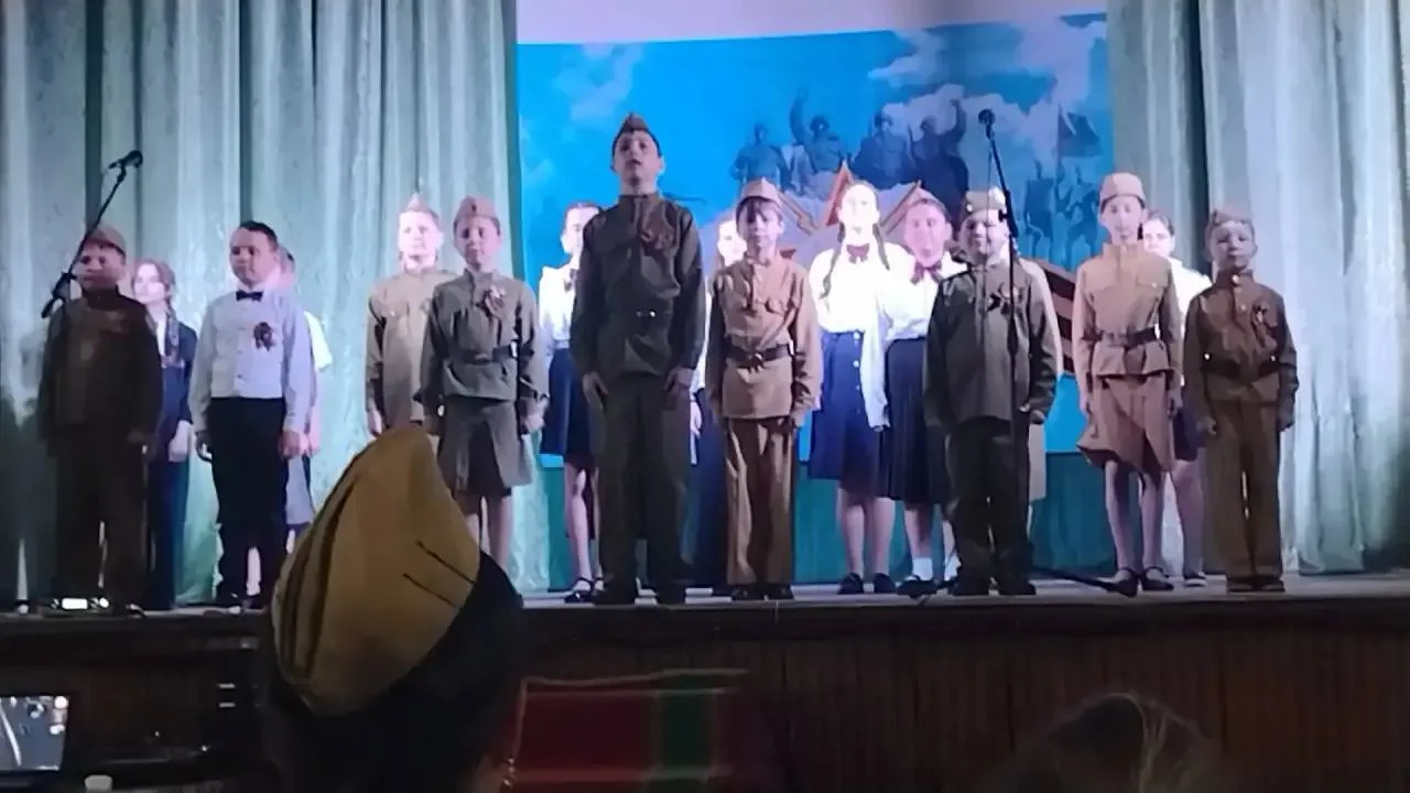 9мая учащиеся корпуса № 1 ДШИ , с.п.ст.Александровская, приняли участие в праздничном к...