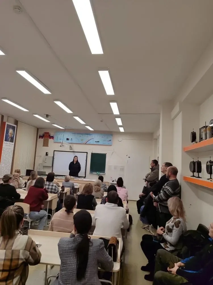 3 марта в нашей школе прошли родительские собрания, на которых присутствовал инспектор ...