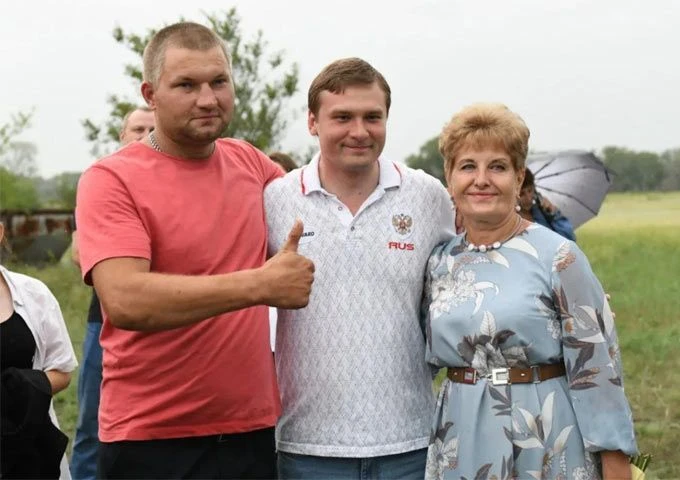 НИНА ЛЕОНЧЕНКО  - ИЗ ПЕРВЫХ УСТ Глава поселка Усть-Абакан Нина Леонченко после некоторого перерыва п