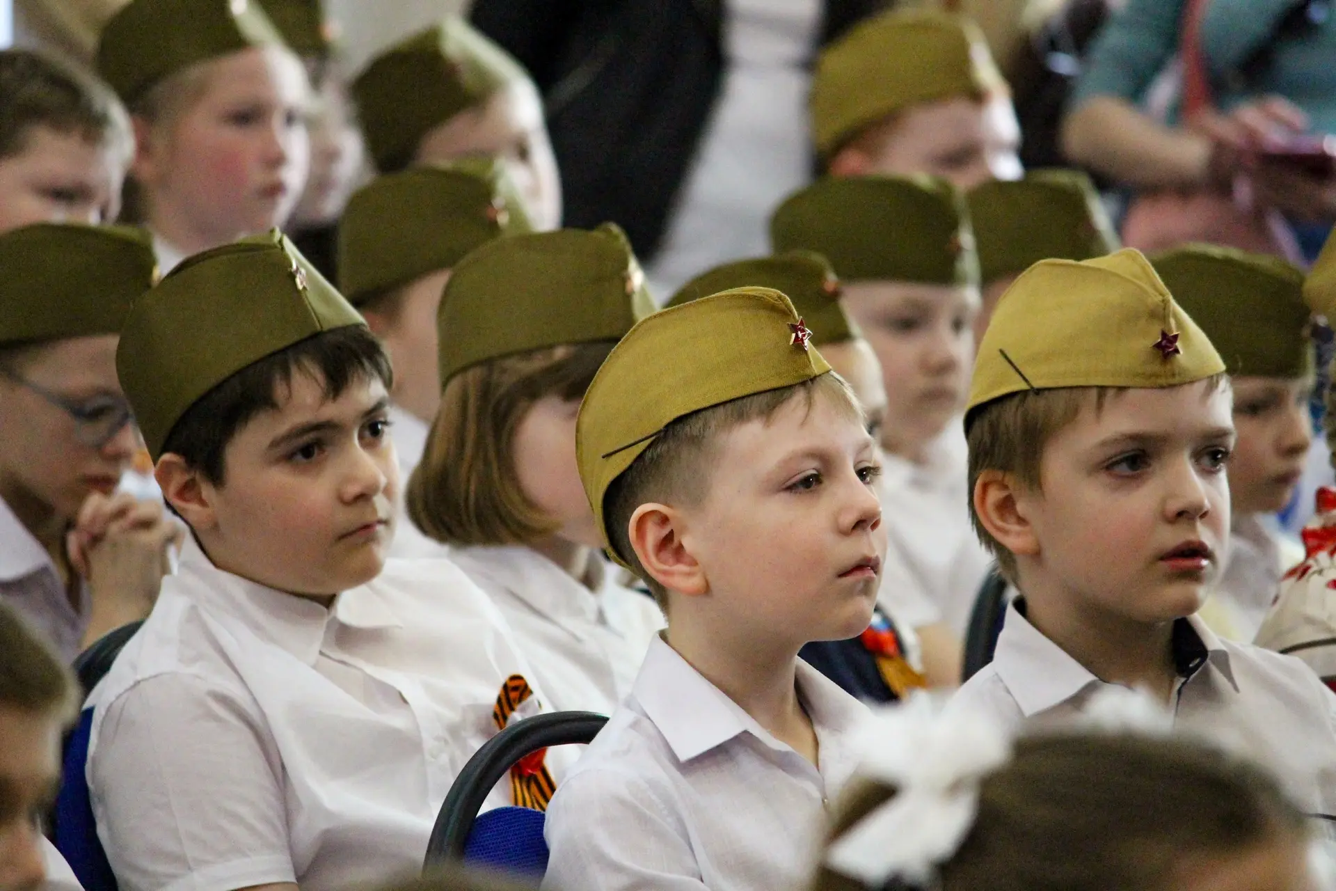 ГОЛОС ПОБЕДЫ 🎶🇷🇺  В преддверии 9 Мая — великого праздника, объединяющего поколения памятью о подвиге