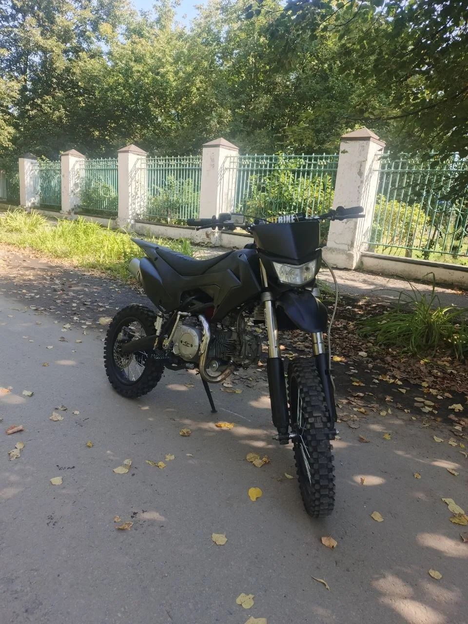 Продам питбайк SHARMAX SPORT 190 питбайк в хорошем состоянии, полностью обслужен и гото...