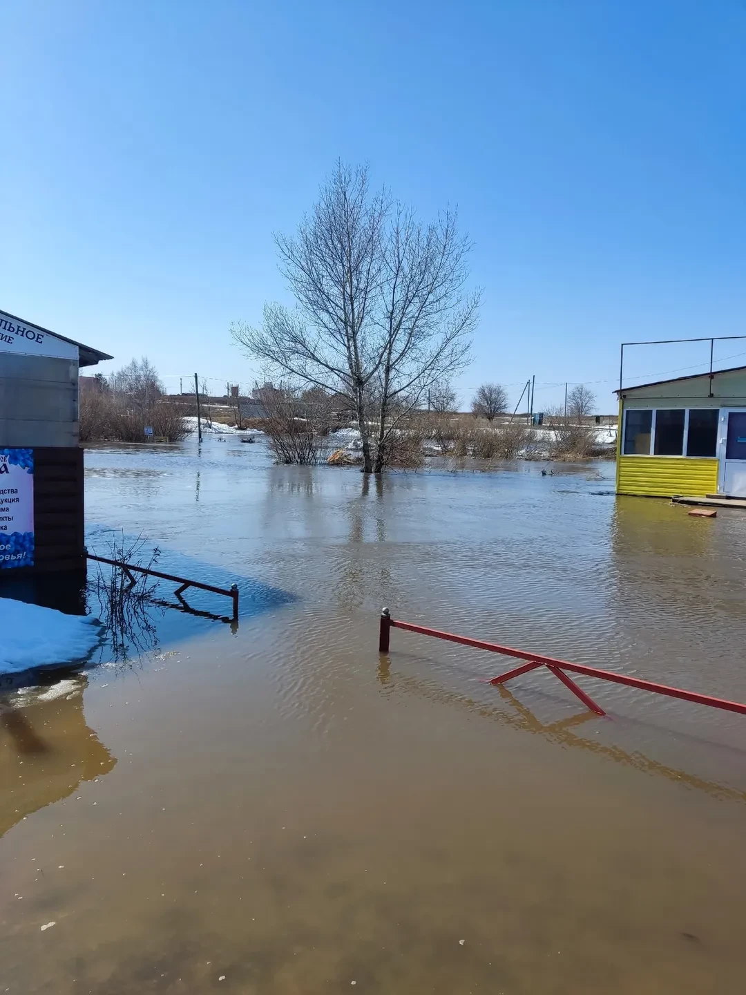🌊 Аркаим оказался отрезан водой из-за разлива рек  В Брединском районе начался сезонный разлив рек Б