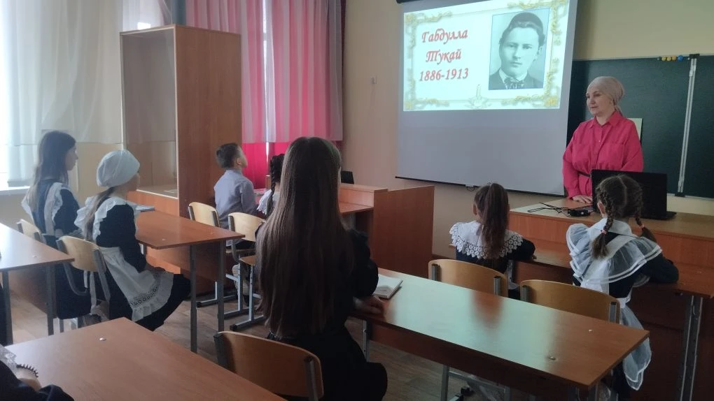 26 нчы апрель – бөек татар шагыйре Габдулла Тукайның туган көне.