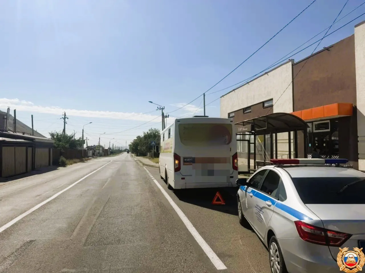 В Ставрополе поездка в общественном транспорте закончилась для подростка переломом щико...