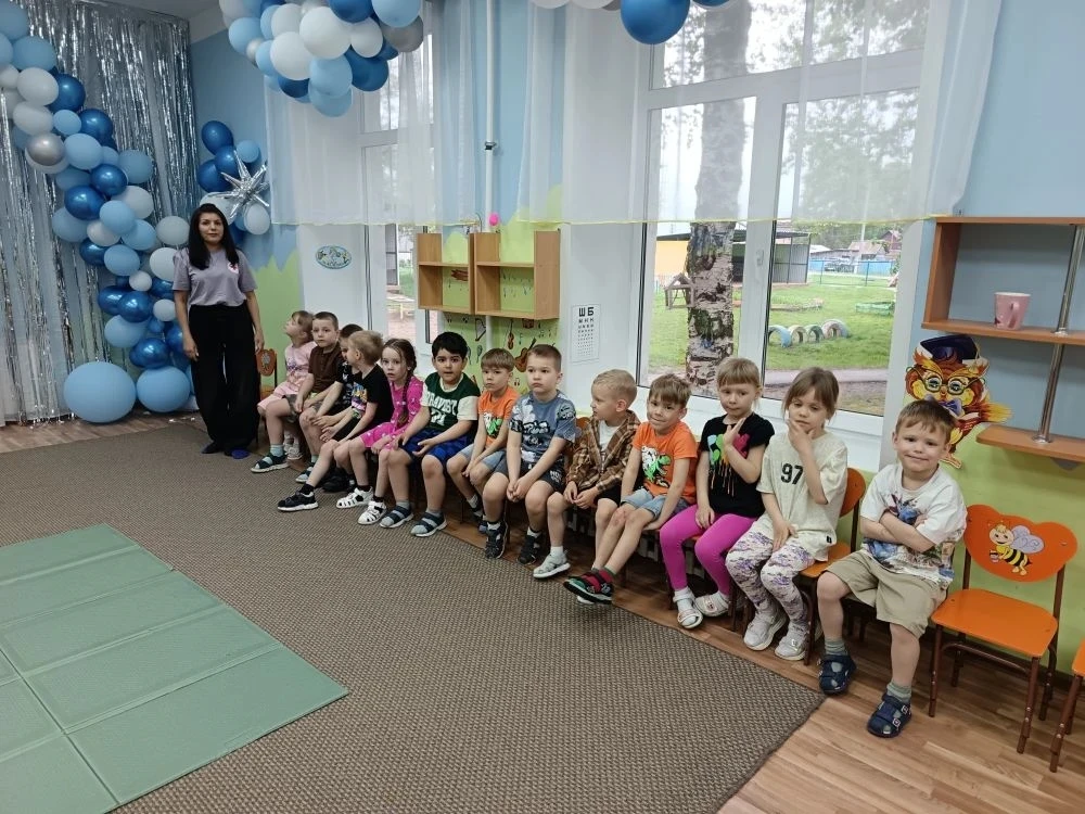 В нашем детском саду  состоялся мастер класс по оказанию первой медицинской помощи. Мер...