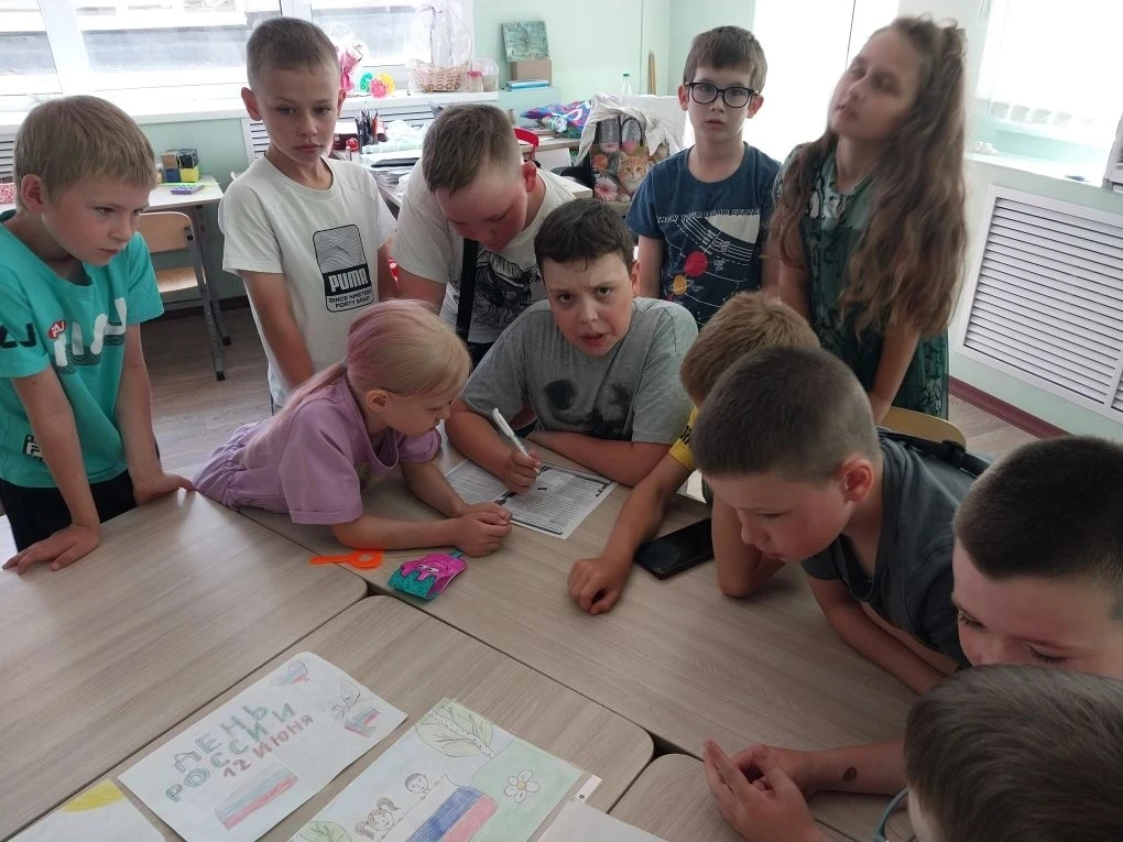 #ЛЕТОСПОЛЬЗОЙ35 
🇷🇺В викторине ко Дню России победила команда "Улыбка"👍Поздравляем!👏