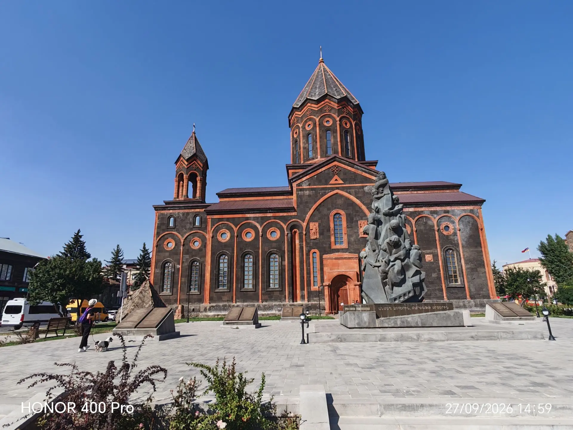 Вчера весь день провели в Гюмри — второй столице Армении и городе с трудной судьбой, ко...