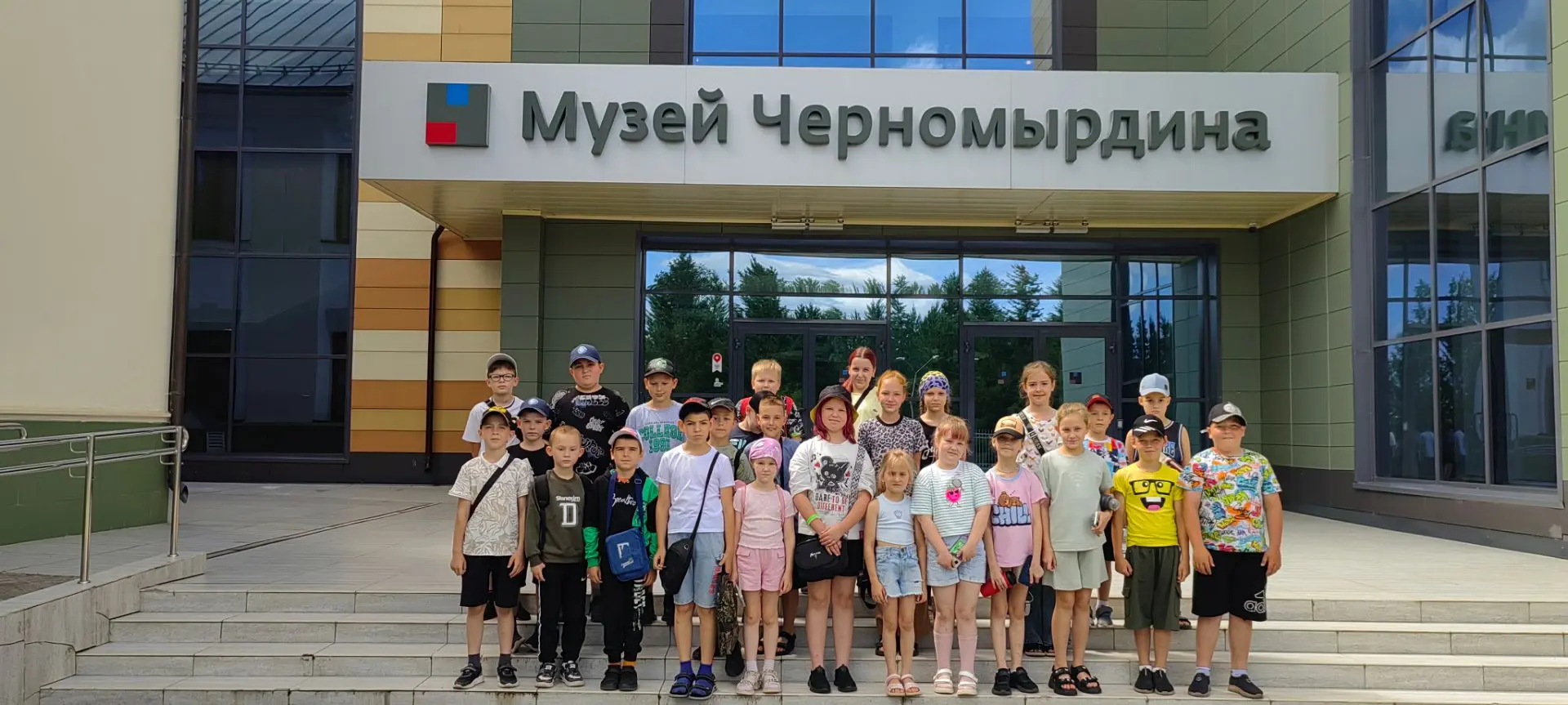 Много ли вы знаете сел, в которых живут чуть больше 1,5 тыс. человек, а в сельском музее за последни