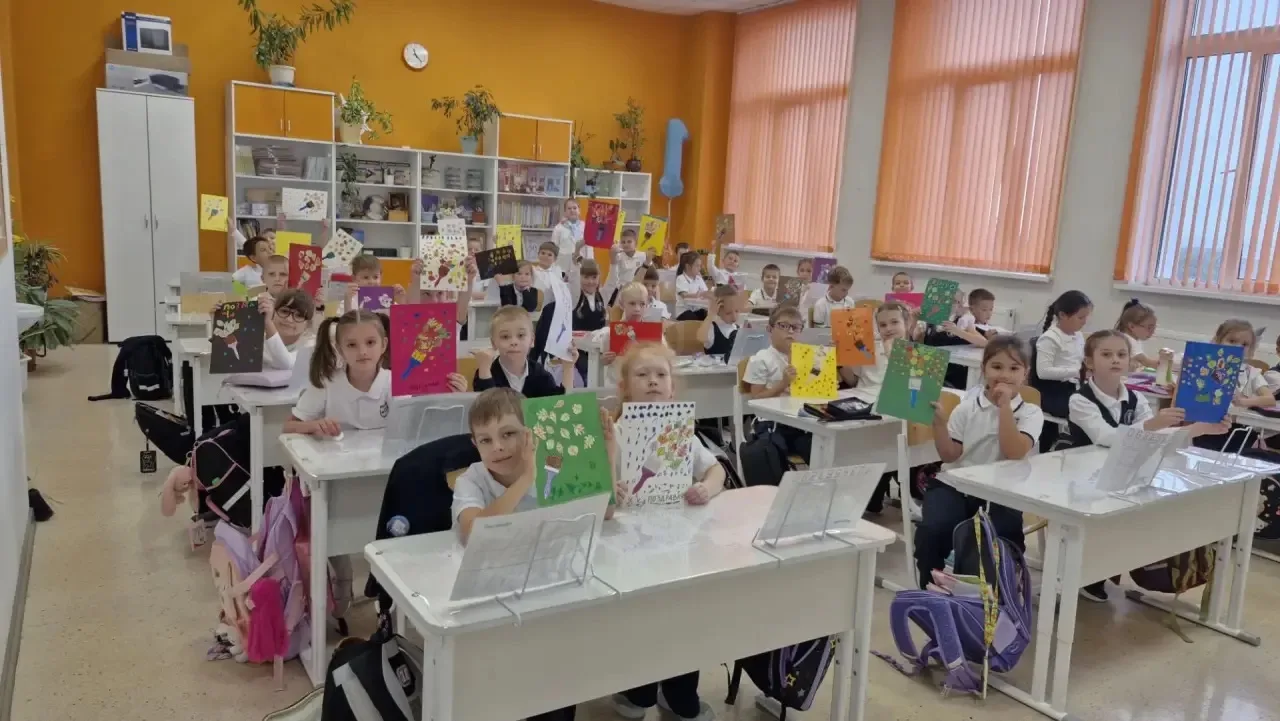 🎉 В Международный день пожилых людей мы говорили о самом важном — о заботе и уважении ...