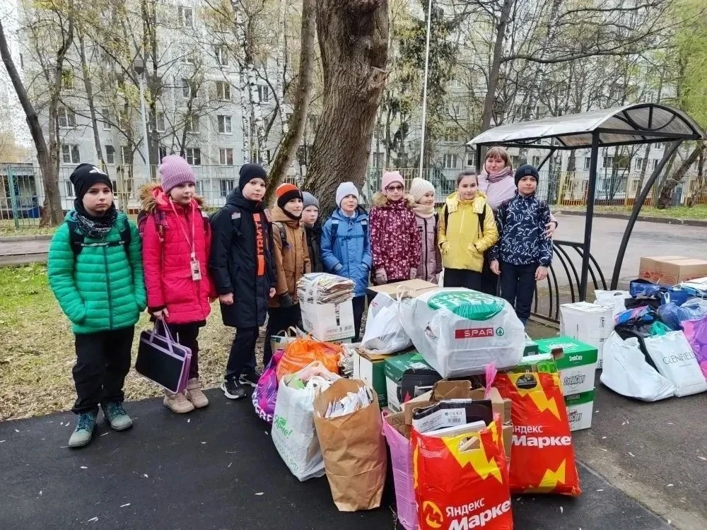 🌳 Сдаём макулатуру — бережём планету! 🌍 Знаете ли вы, что обычная бумага может навредить природе, ес
