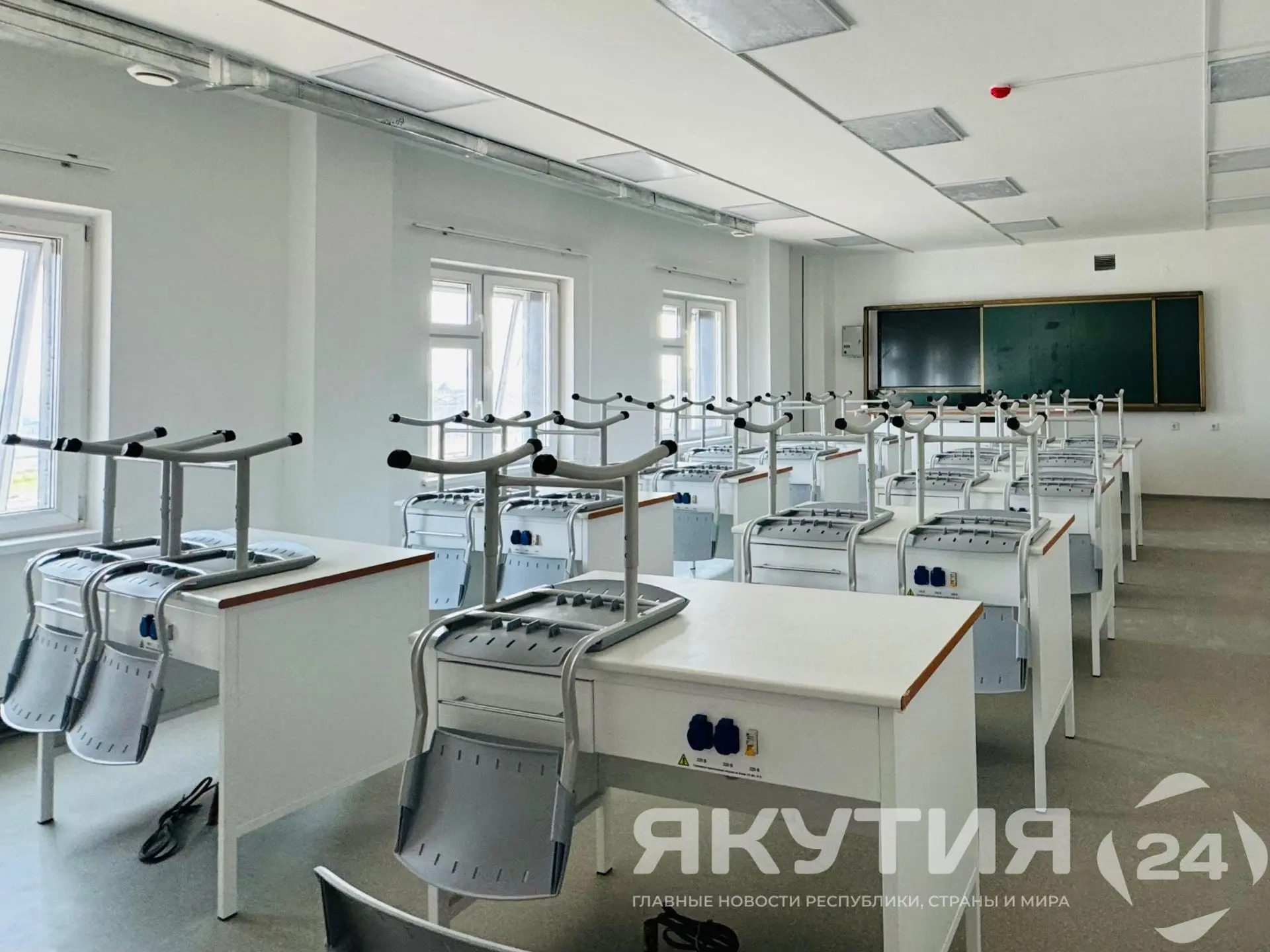 Саха сиригэр быйыл 8200 киһи БКЭ-ни туттарыаҕа  Өрөспүүбүлүкэ үрдүнэн быйыл 8200 киһи биир кэлим экс