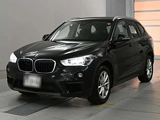 BMW X1

Япония 🇯🇵

характеристики
Год → 2019
Пробег → 33000км
Привод → передний
Двигатель → 1.5
Оц