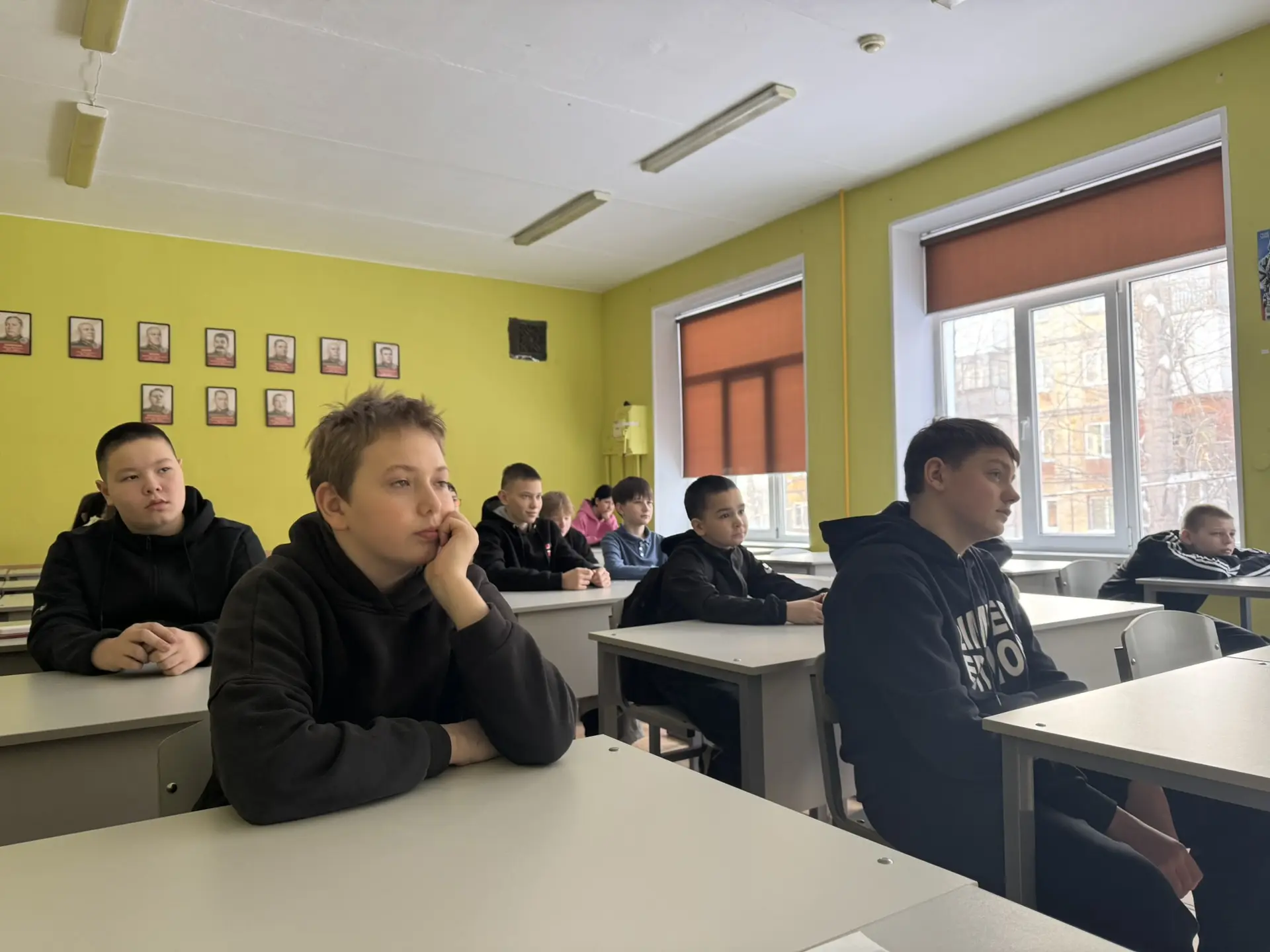 ⚡️Документальный фильм «Волонтеры Урала. Фильм первый».
❗️21.01.2026 года обучающиеся 6-7 классов по