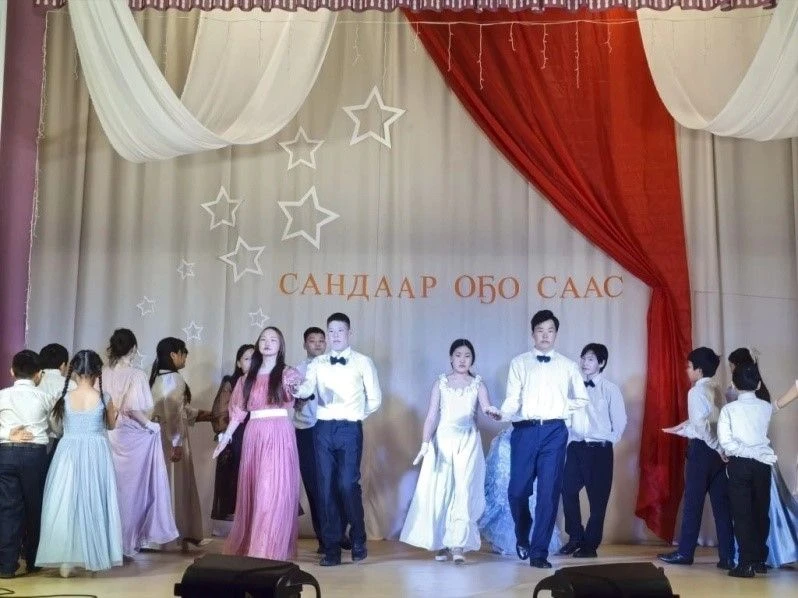 Муус устар 25 күнүгэр улууска биллэриллибит эбии үөрэхтээһин күнүн чэрчитинэн, А.И.Семе...