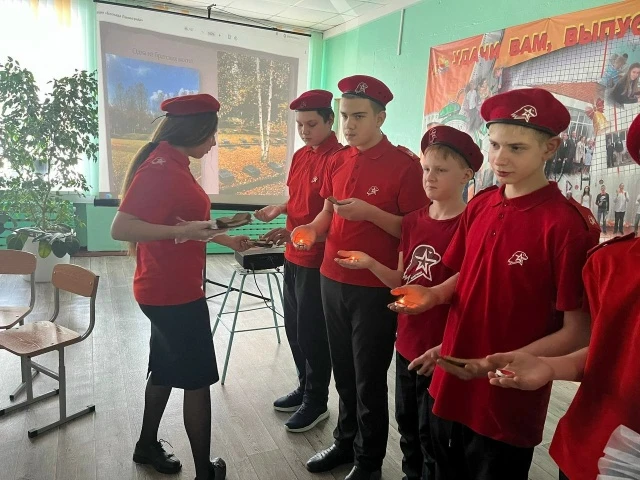 🍞 «Блокадный хлеб»: 125 граммов мужества 🍞

27 января 2026 года — 82 года со дня снятия блокады Ле