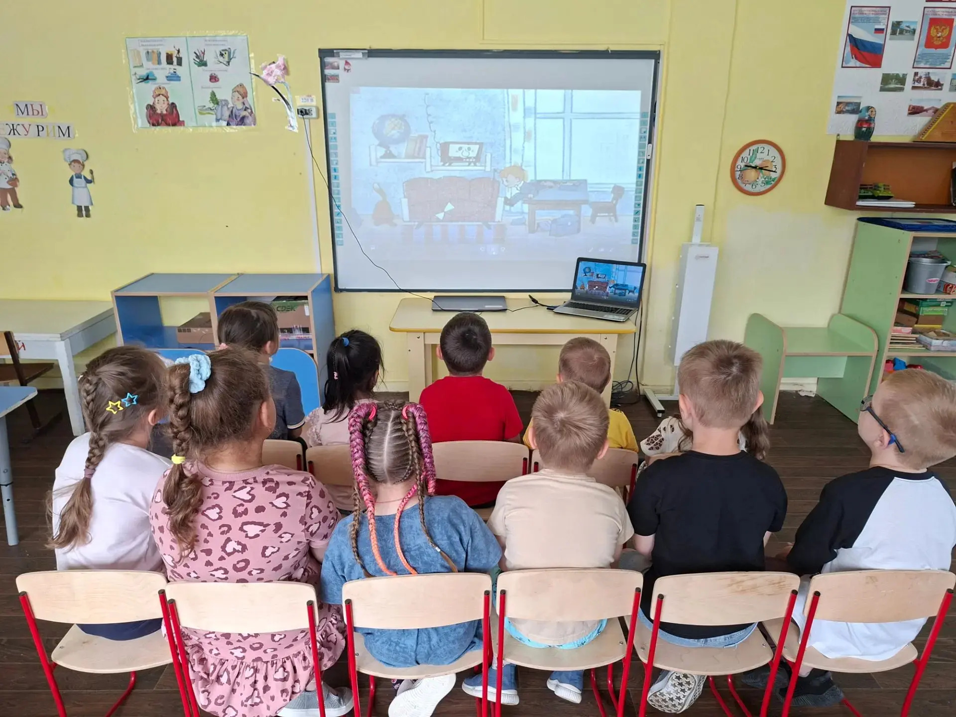 В день царицы математики 🧮🌟 ребята старшей группы Б погрузились в волшебный мир чисел и приключени