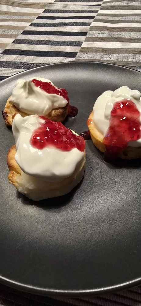 Всем доброго, вкусного утра🍓❤️ сегодня волшебничаем целый день💫✨🪄