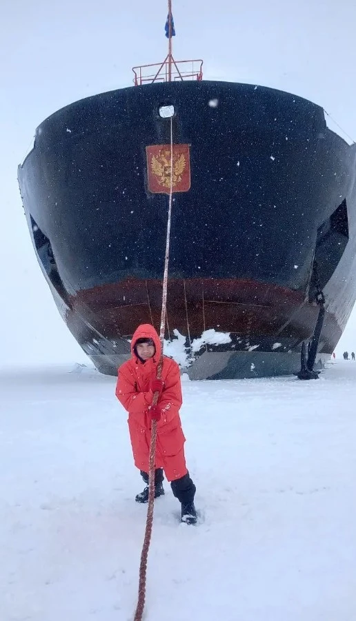 «Ледокол знаний»: экспедиция к Северному полюсу

«Ледокол знаний» — это научно-просветительский прое