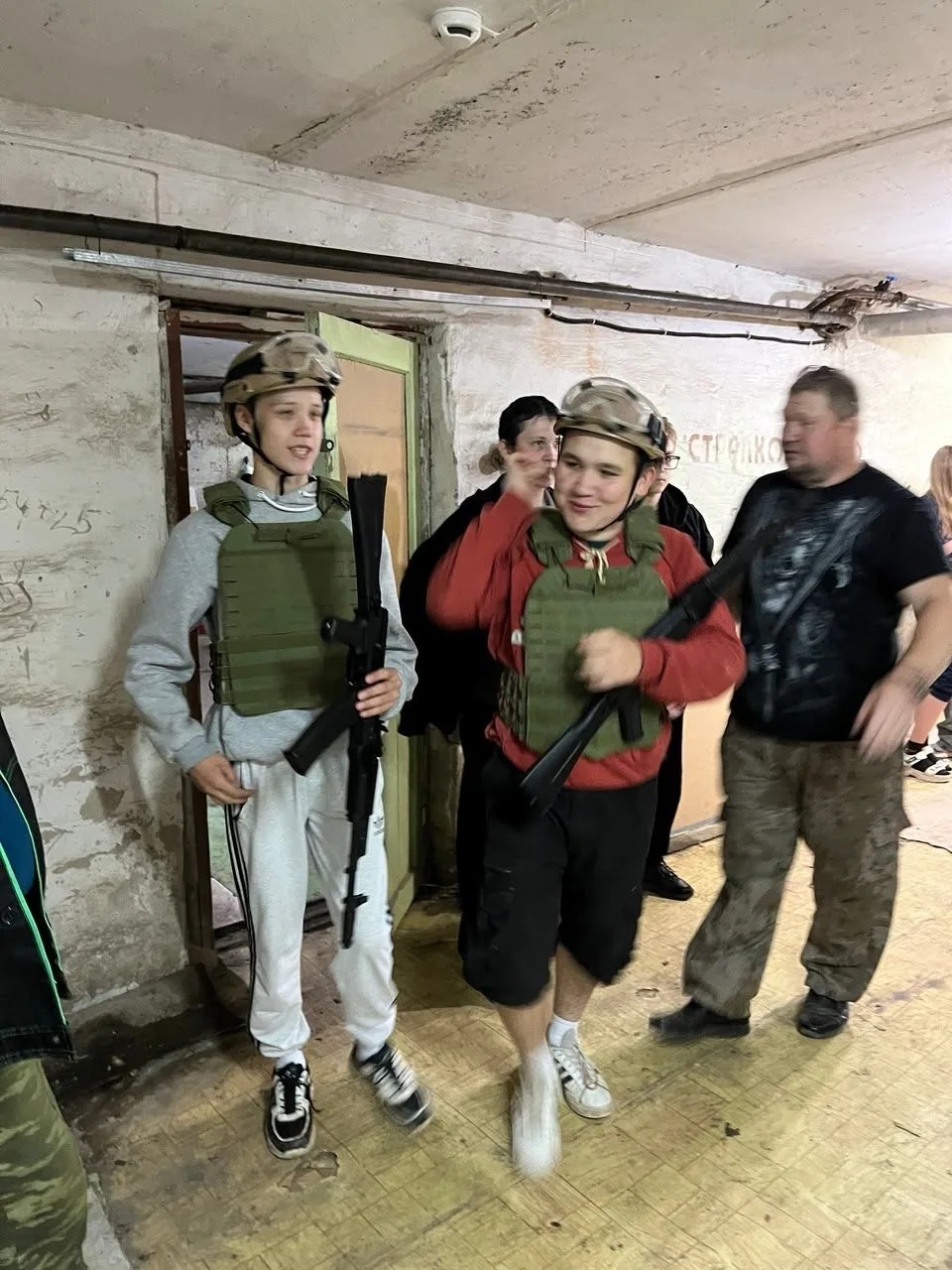 🔫Встречный бой в 4 отряде: тактика, азарт и командный дух

18 июня в 4 отряде прошла тактическая иг