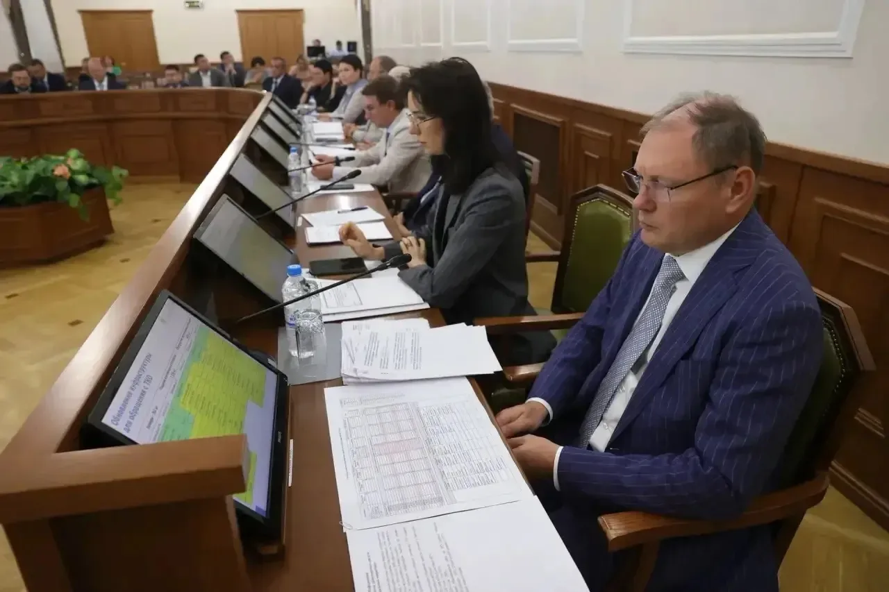Изображение 5 к публикации «Юрий Слюсарь»