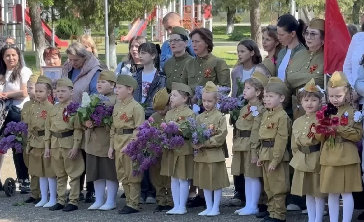 🇷🇺Маленькие герои большой Памяти: