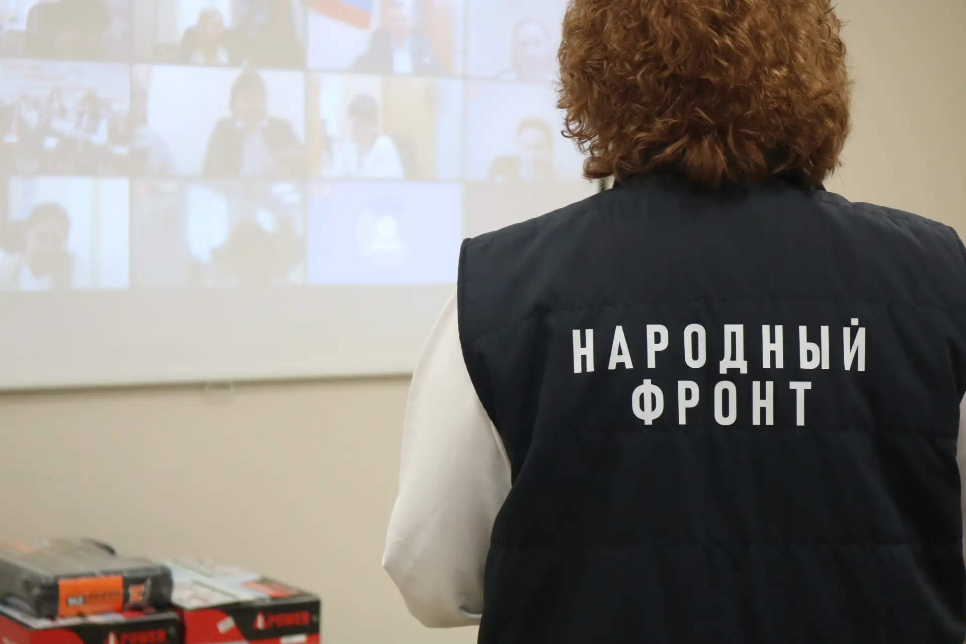 МФЦ Томской области вносит свой вклад в поддержку наших бойцов на СВО  👥Коллектив многофункционально