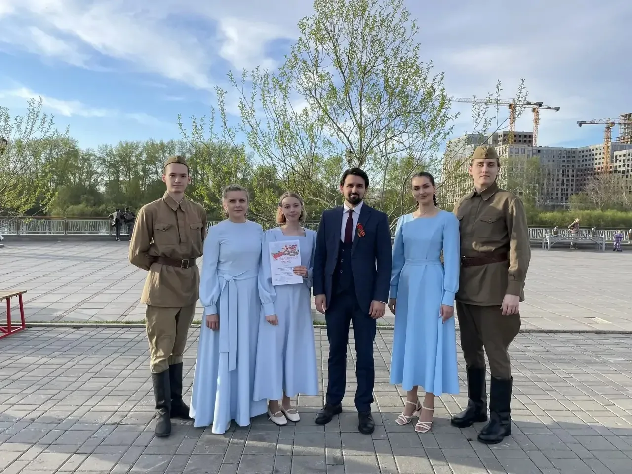 🇷🇺 ВСЕМ ТЕМ, КТО ЖИЛ ВО ИМЯ НАС  В Тюмени прошёл ежегодный урок мужества. В этом году организаторы п