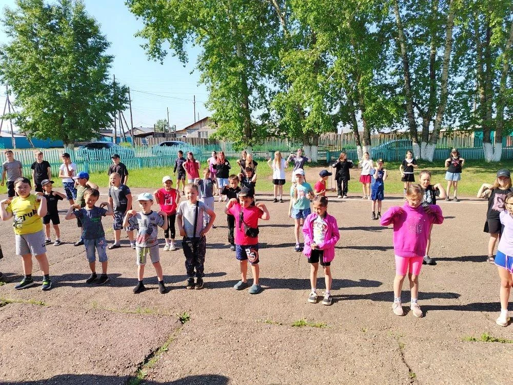 10-й день: «День будущего России» — строим, творим и мчим к победе!
Утро снова задало тон: бодрая за