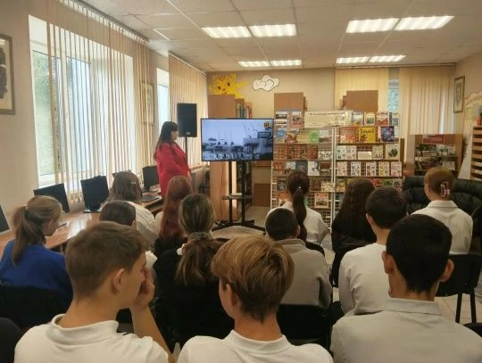 В рамках реализации проекта "Гражданином быть обязан" в Центральной библиотеке прошел ч...