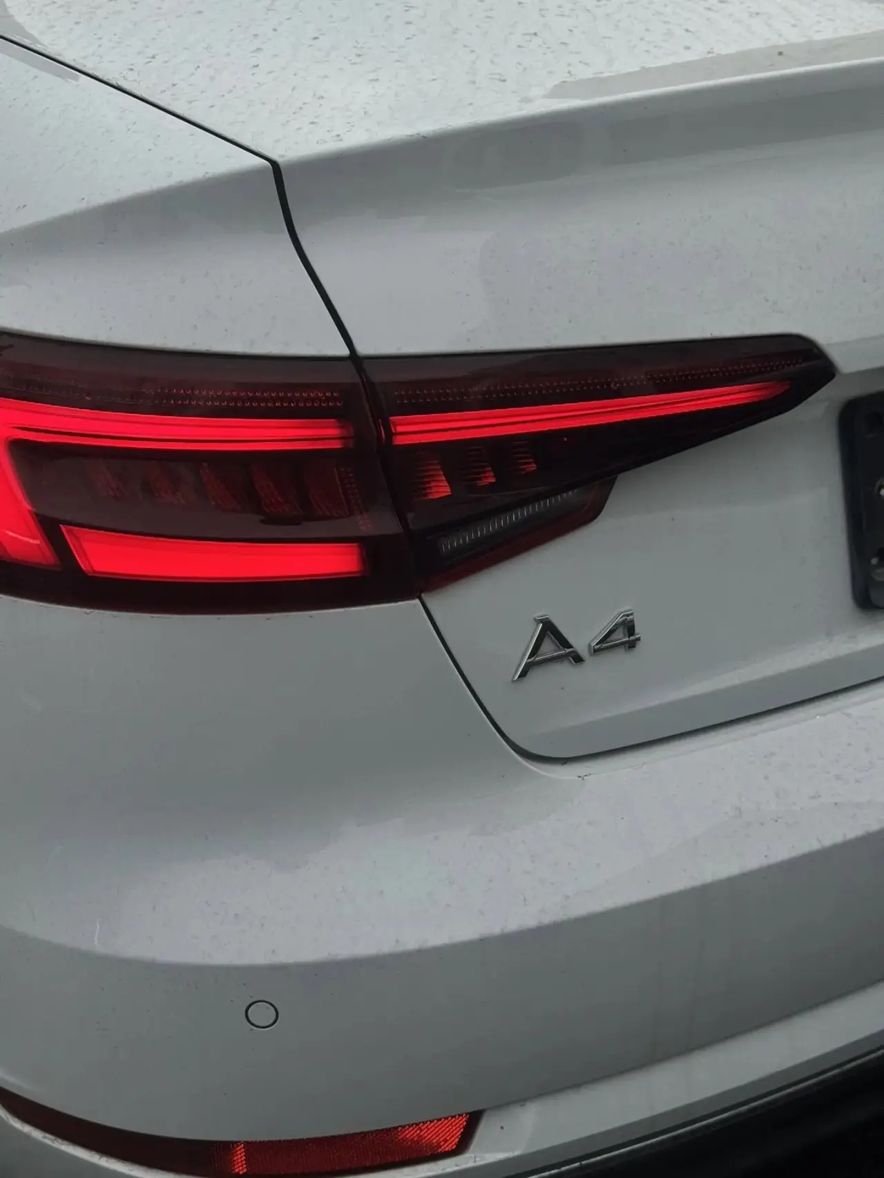 🇰🇷🤝Привезли Audi A4 из Южной Кореи для нашего клиента   ➤Год: 2018 ➤Объём: 2.0л., дизель ➤Привод: 2W