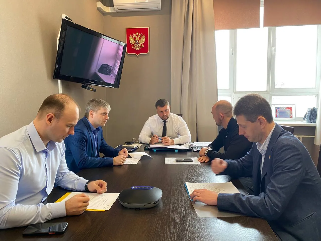 Сегодня вместе с коллегой - директором ГБУ ДО «СШОР Кузбасса по боксу им. ЗТ СССР В.П. ...