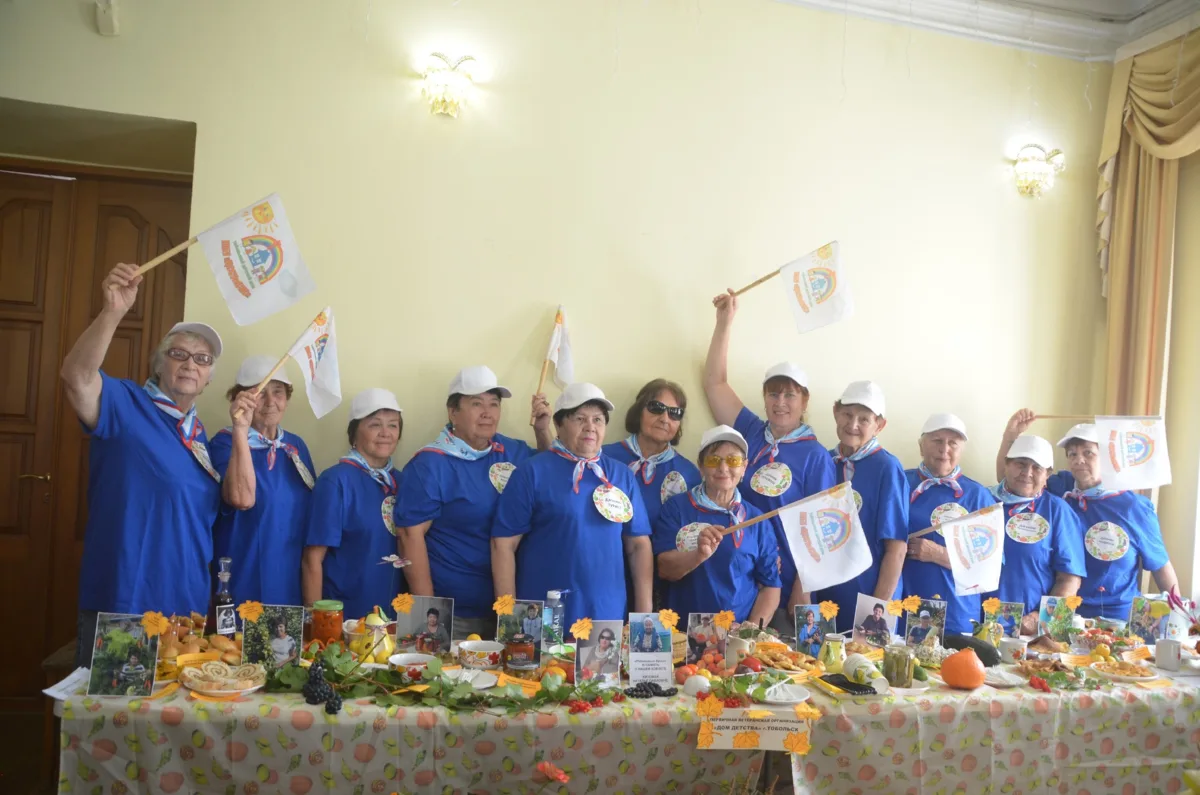 14 команд представили урожай на выставке «Дары осени»