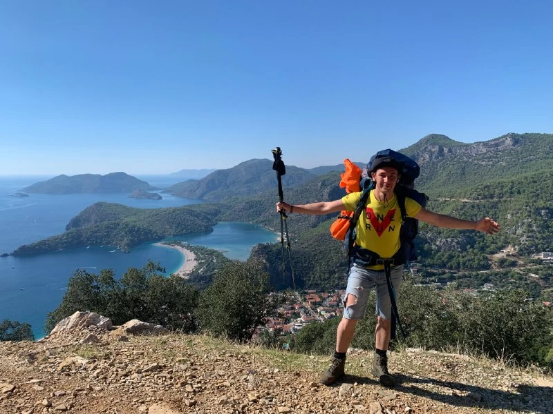 Друзья, совсем скоро майские праздникие 🤗 Пора планировать путешествия🏕⛰!