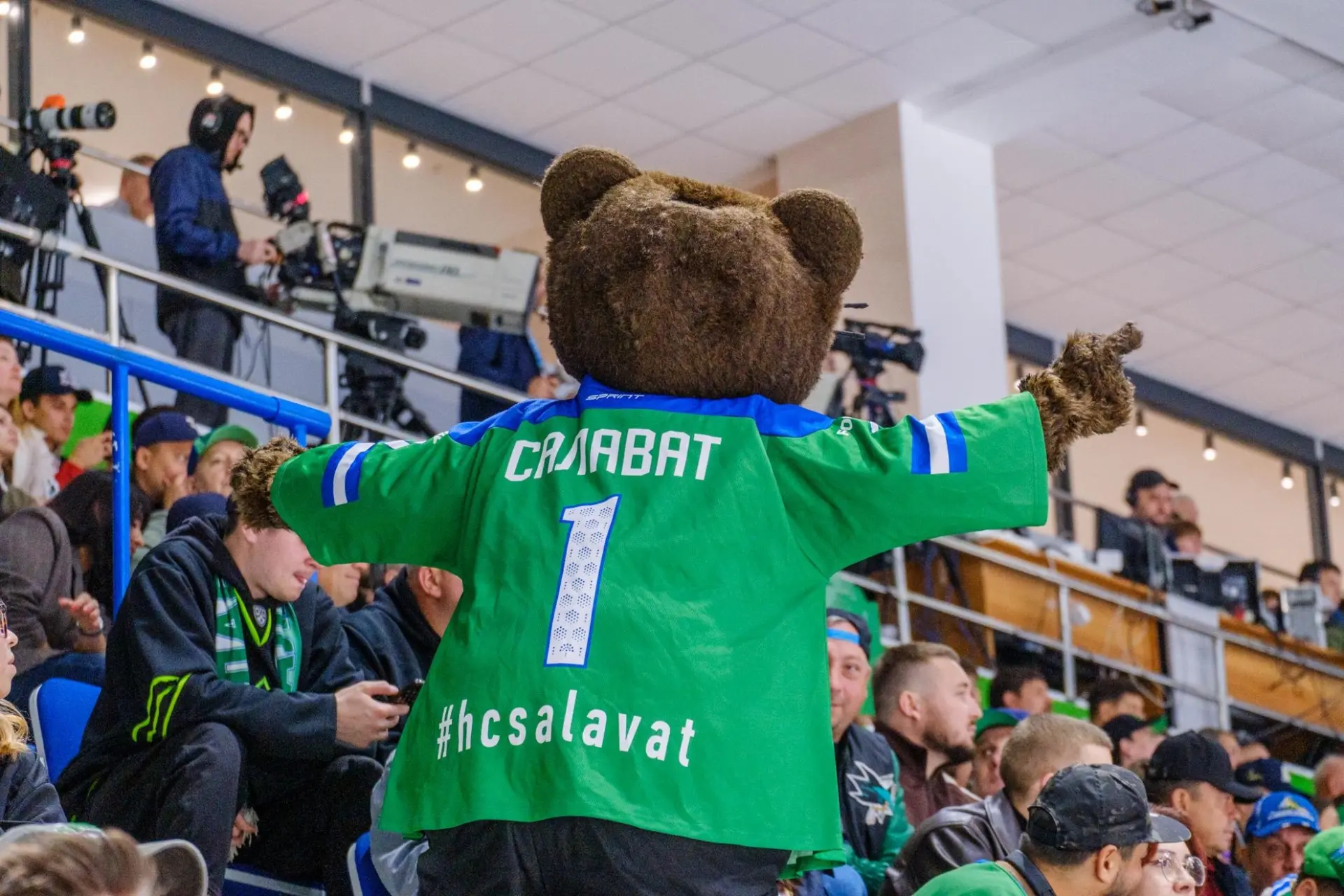«Салават Юлаев» отыгрался и вырвал победу у «Сибири» в овертайме