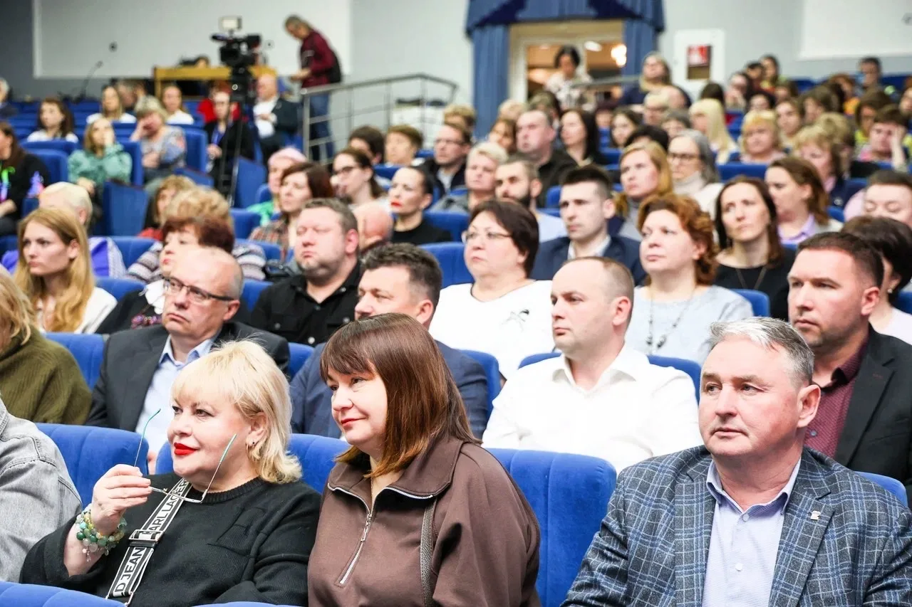 Трехлетний план капитального ремонта МКД обсудили на выездном заседаний Московской областной думы   