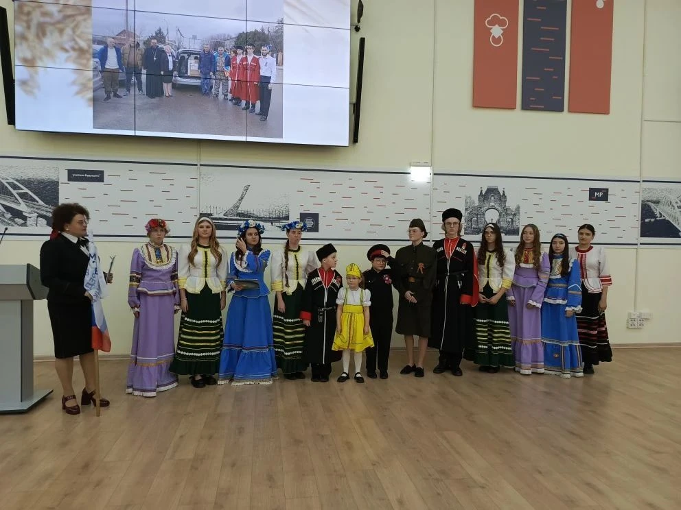 🫡 Сегодня, 27 февраля, в ИРО прошёл методический день, посвящённый преподаванию модуля «История и со