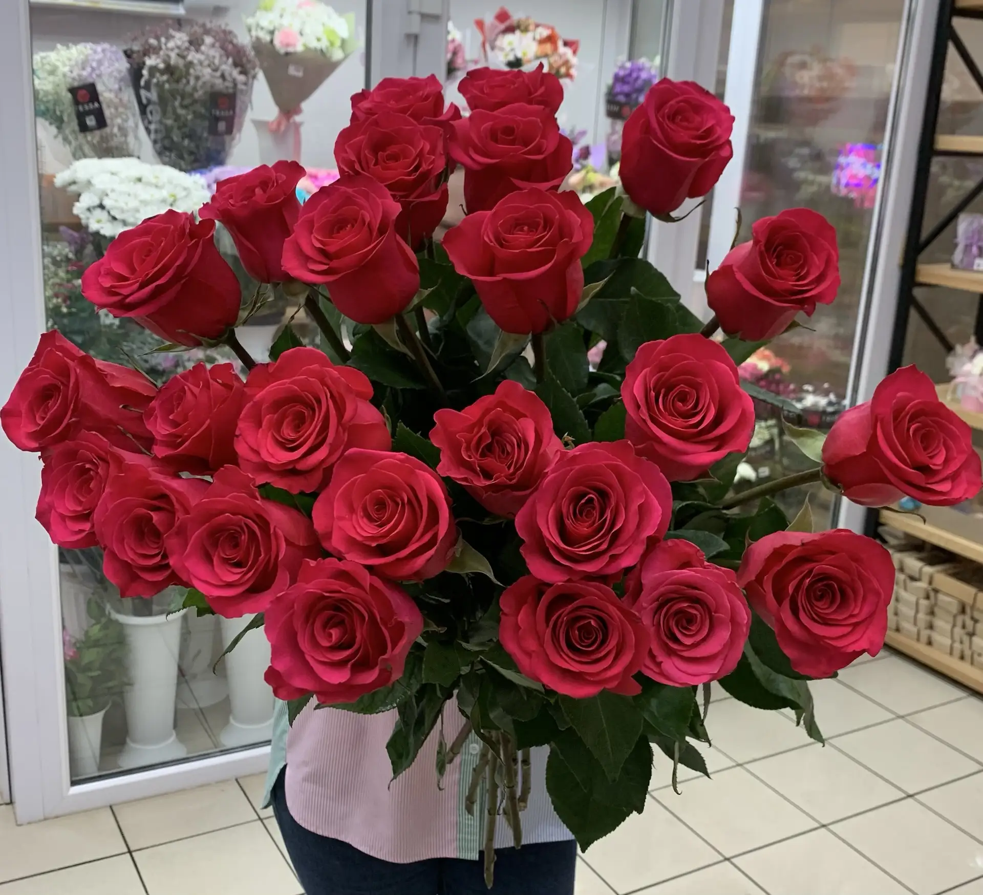 Роза Ви Пинк  70см 400₽