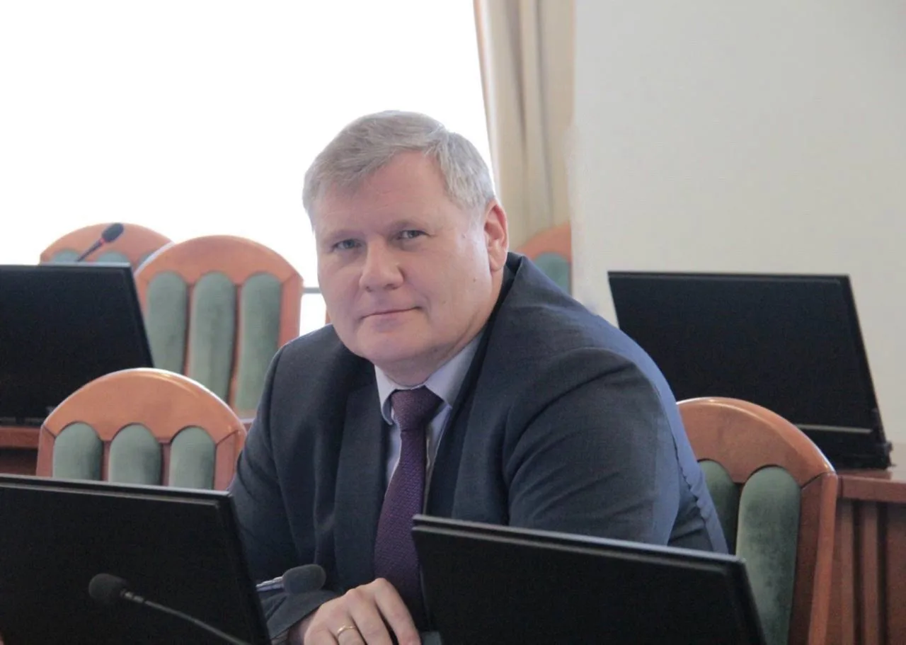 КПРФ ОБРАТИЛАСЬ К ГУБЕРНАТОРУ ПО ПОВОДУ ТАРИФОВ ЖКХ

Нижегородское региональное отделение КПРФ обрат