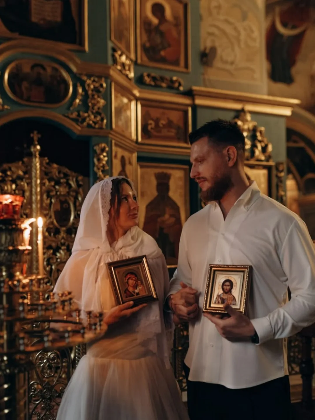 Святые богословы считают брак таинством по трем причинам. Во-первых, это союз по любви ...