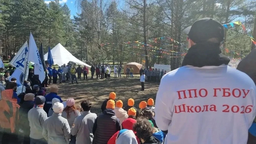 👏🏼 Прошлые выходные наша команда педагогов "Горы по колено" приняла участие в III туристском слёте В