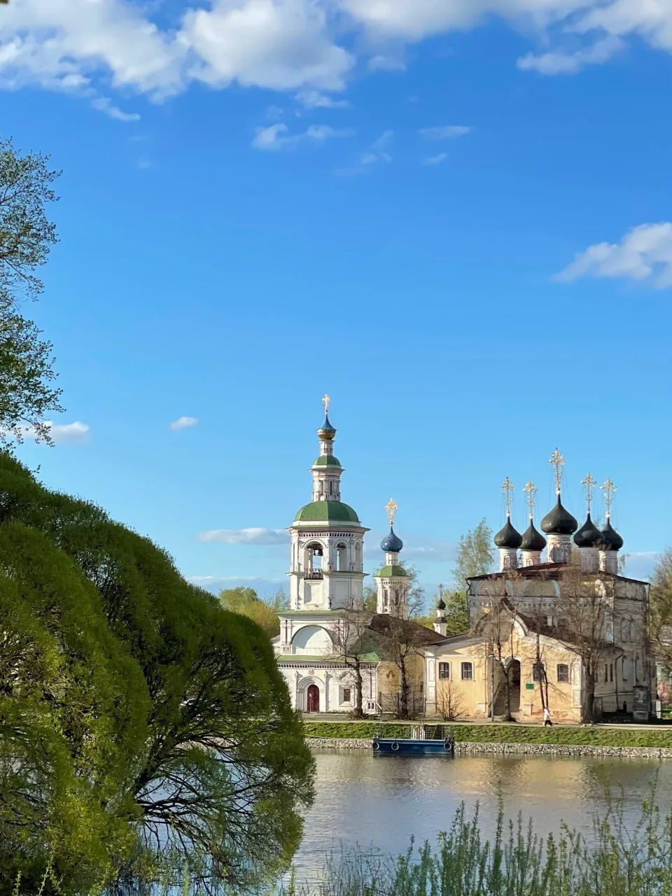 🌙  Доброй ночи, Вологда!  За фото спасибо подписчице ❤️  Если и у вас есть что рассказать или показа