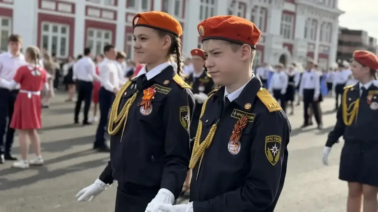 🎗️Бал Победы  🎖️Бал Победы — это не просто танцевальное мероприятие, а настоящий символ памяти, уваж