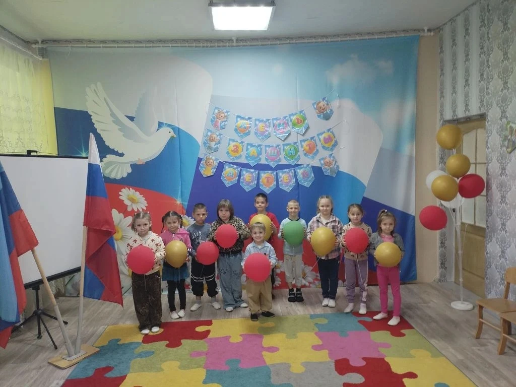 Сегодня в нашем детском саду прошёл праздник, посвящённый Дню защиты детей. 1 июня- пра...