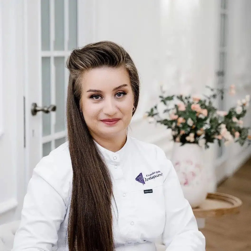 Сегодня день рождения🥳 у нашего врача-дерматовенеролога и трихолога Рузаны Рамилевны.

В нашей кома