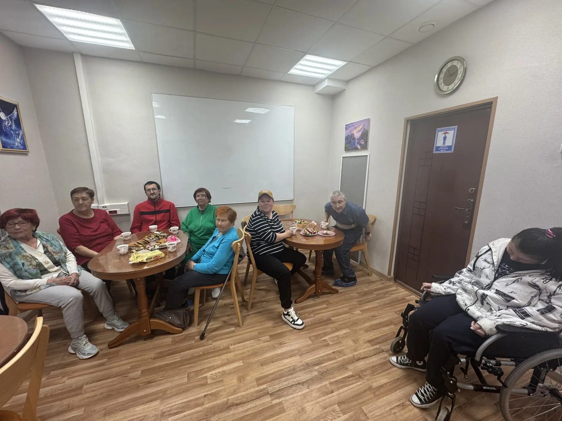 Накануне в отделении дневного пребывания прошло особенно теплое мероприятие, посвященно...