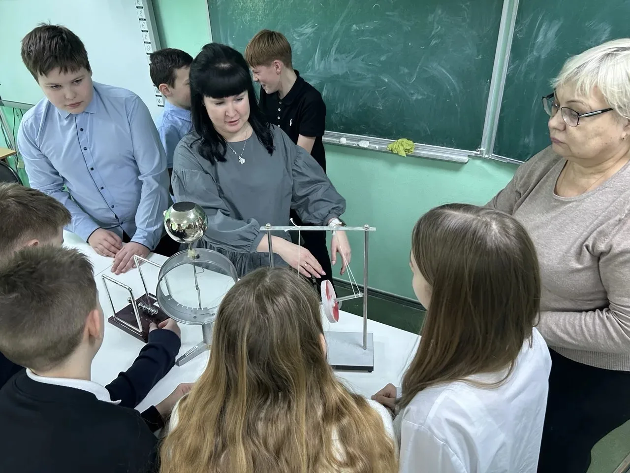 🌡️День российской науки  8 февраля - День российской науки. Праздник, который напоминает нам о велич