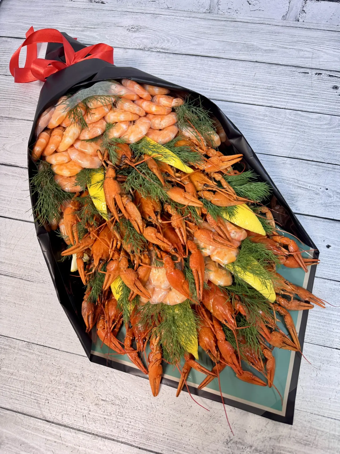 Я календарь переверну... и там раки с креветками! 🦐🦞🔥