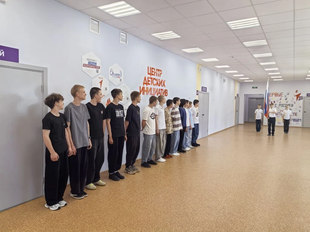 В ГБОУ СОШ "Центр образования" г. Чапаевска стартовали трёхдневные учебные  сборы для 8...