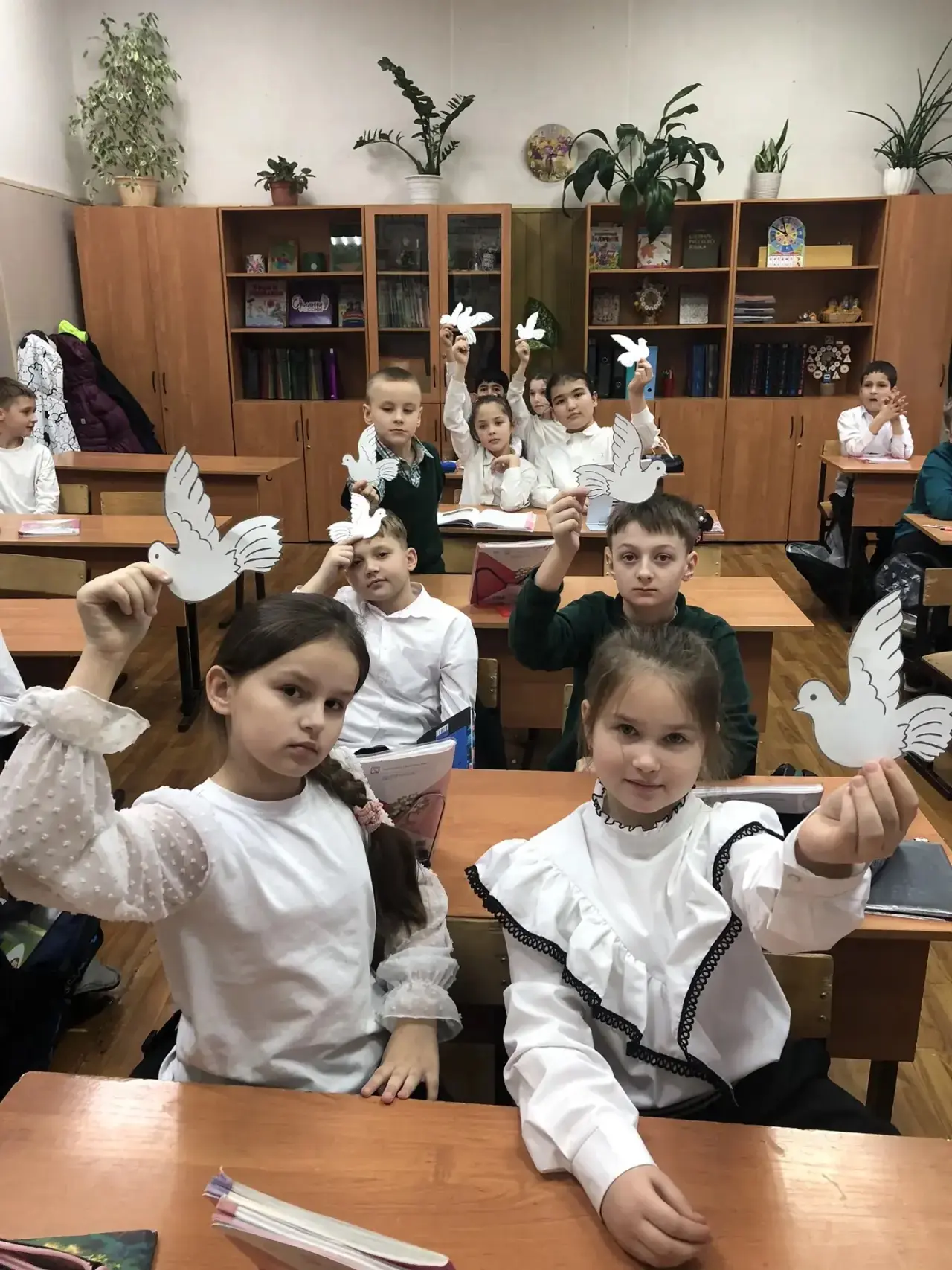 ДЕНЬ НЕИЗВЕСТНОГО СОЛДАТА  🎖️3 декабря в России ежегодно отмечается День неизвестного солдата, в пам