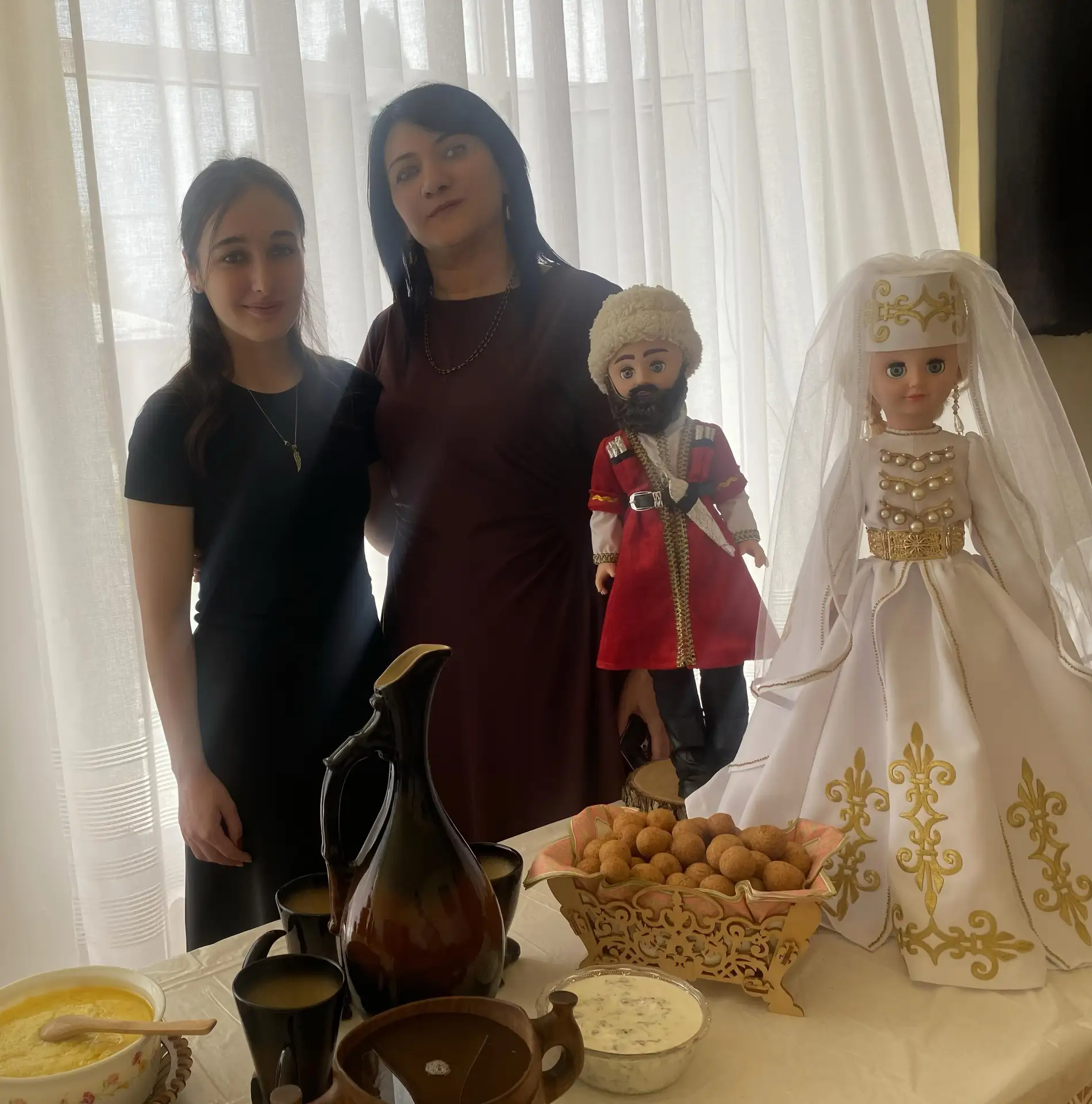 Сердце радуется, когда видишь, как старшее поколение делится своей мудростью, а каждое ...